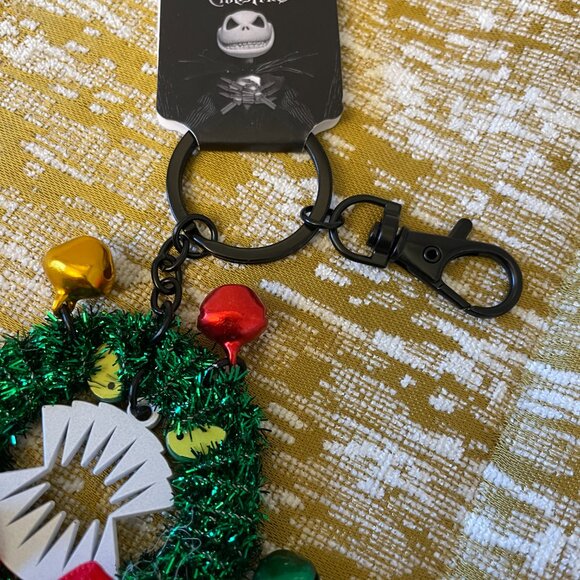 Disney The Nightmare Before Christmas Wreath Figural Keychain - Picture 7 of 9